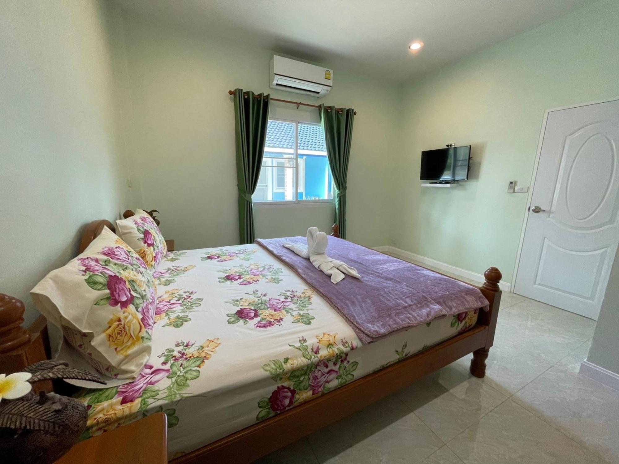 Blue Beach Bungalow Bang Saphan Noi Exterior photo