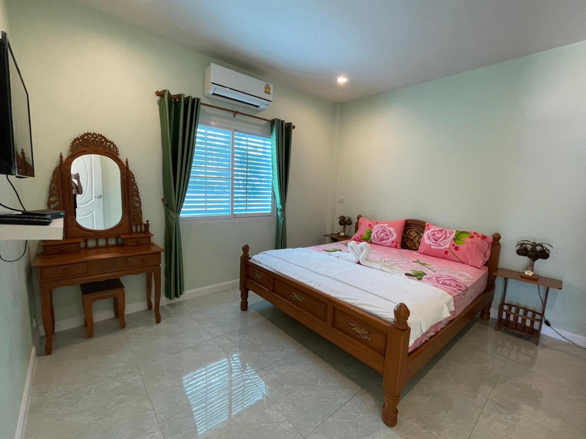 Blue Beach Bungalow Bang Saphan Noi Exterior photo