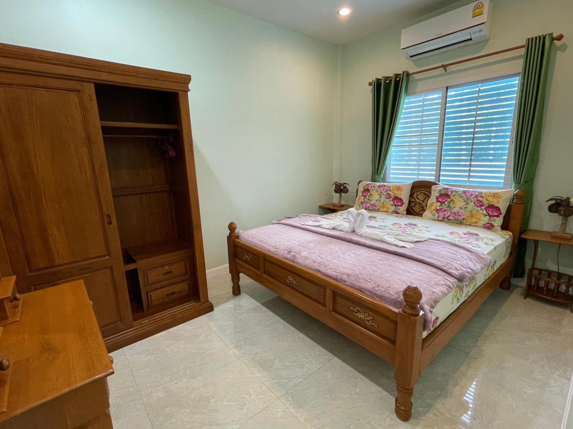 Blue Beach Bungalow Bang Saphan Noi Exterior photo