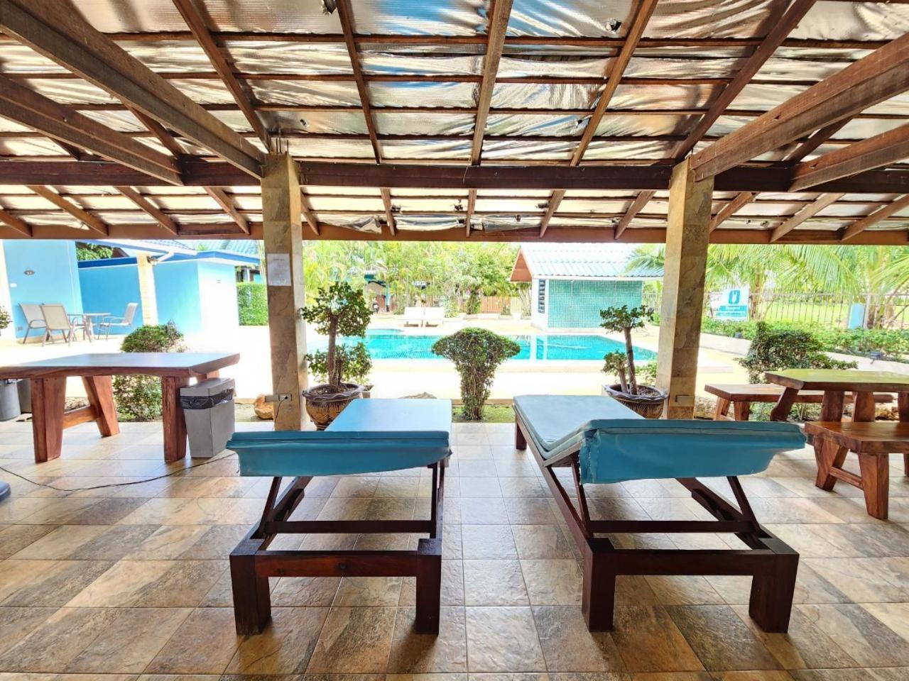 Blue Beach Bungalow Bang Saphan Noi Exterior photo